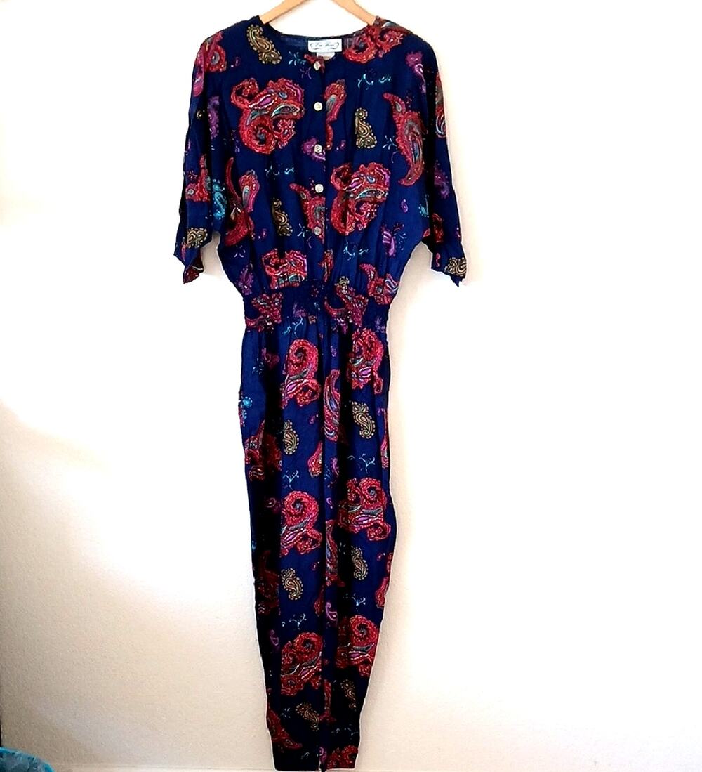 Vintage En Focus Blue Jumpsuit With Red Paisley Print